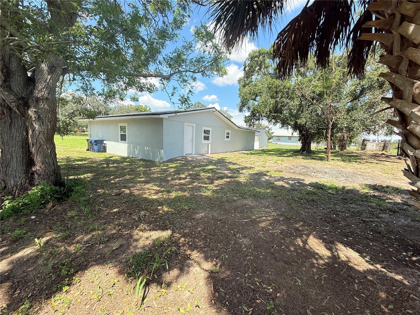 426 Becton St Property Photo 33