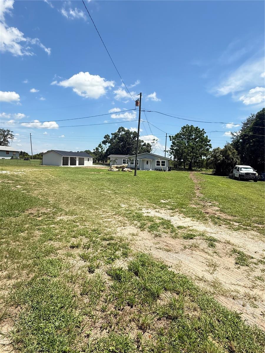 426 Becton St Property Photo 42
