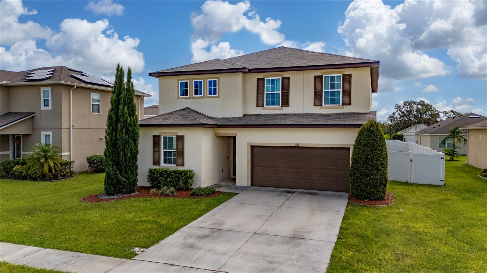 1663 Gentle Breeze Dr Property Photo 2
