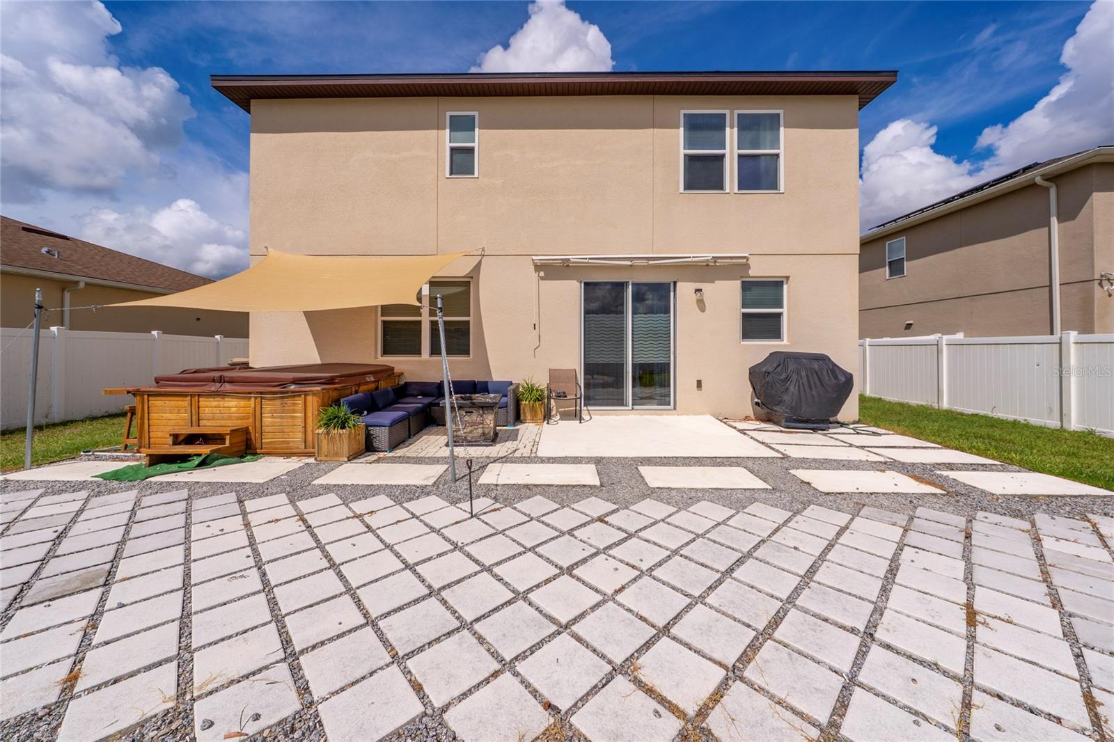 1663 Gentle Breeze Dr Property Photo 4