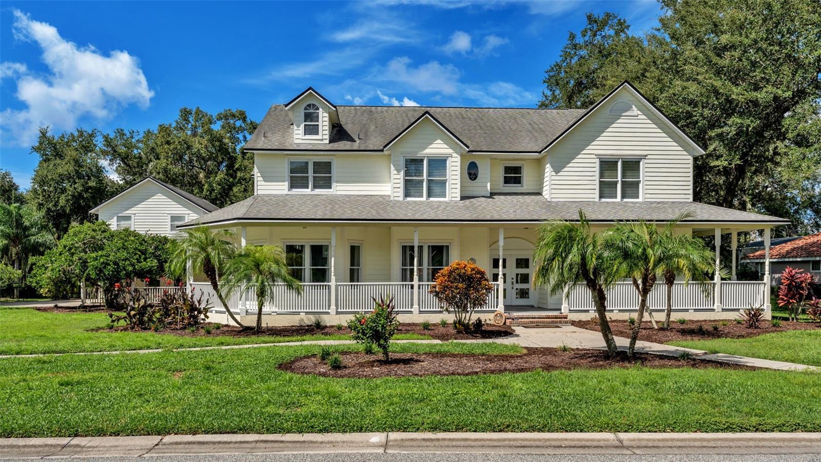 1632 Regal Cove Ct Property Photo 4