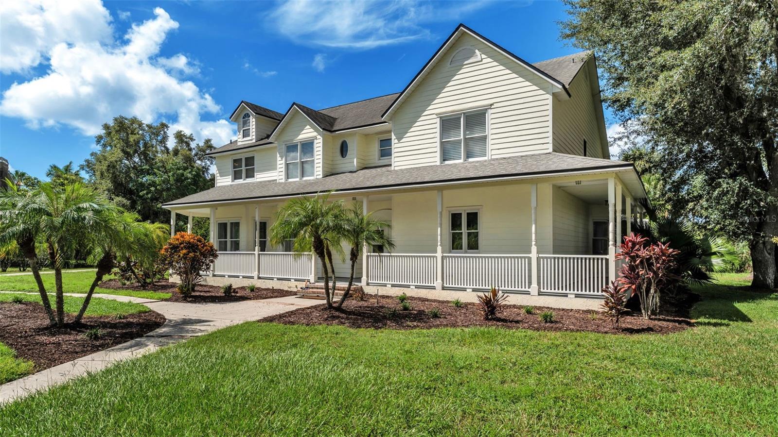 1632 Regal Cove Ct Property Photo 5