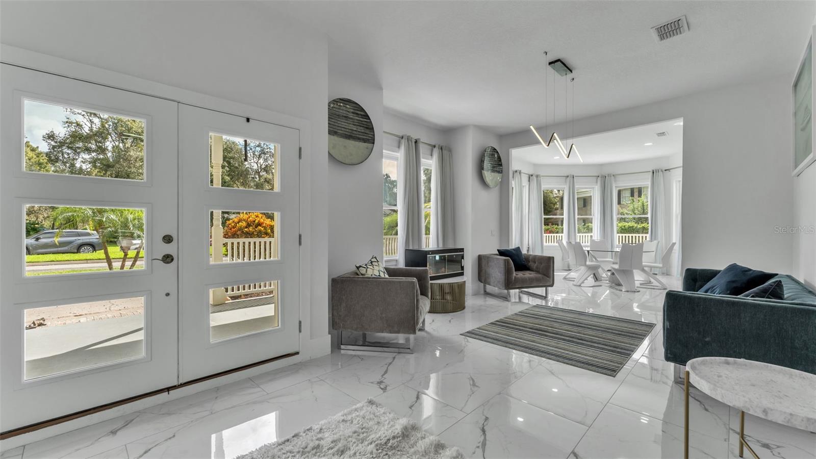 1632 Regal Cove Ct Property Photo 7
