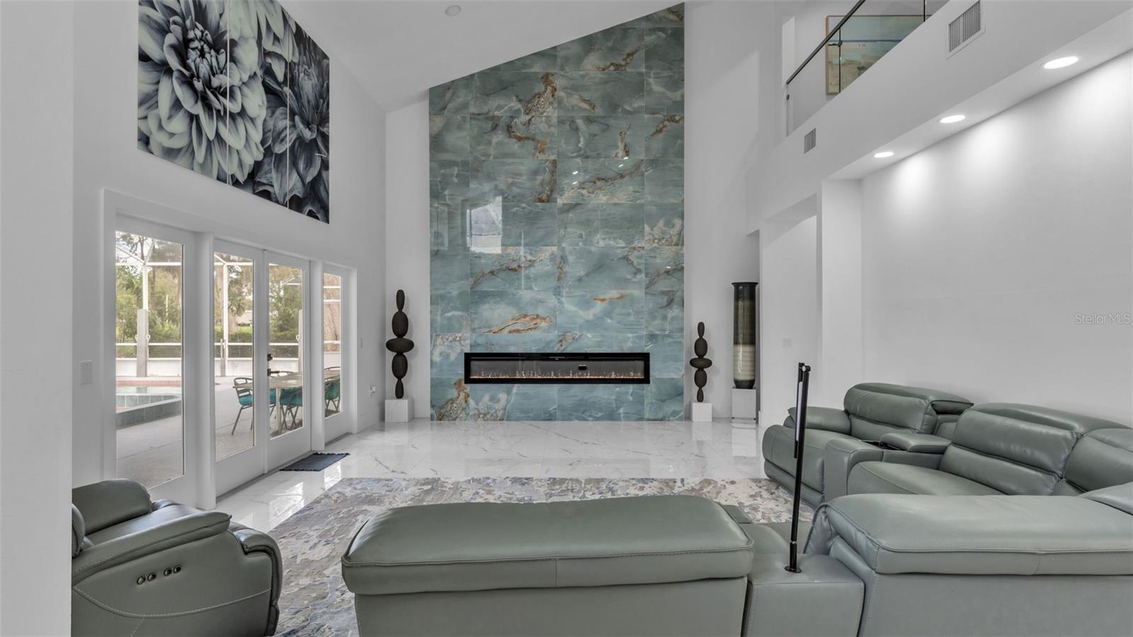1632 Regal Cove Ct Property Photo 23