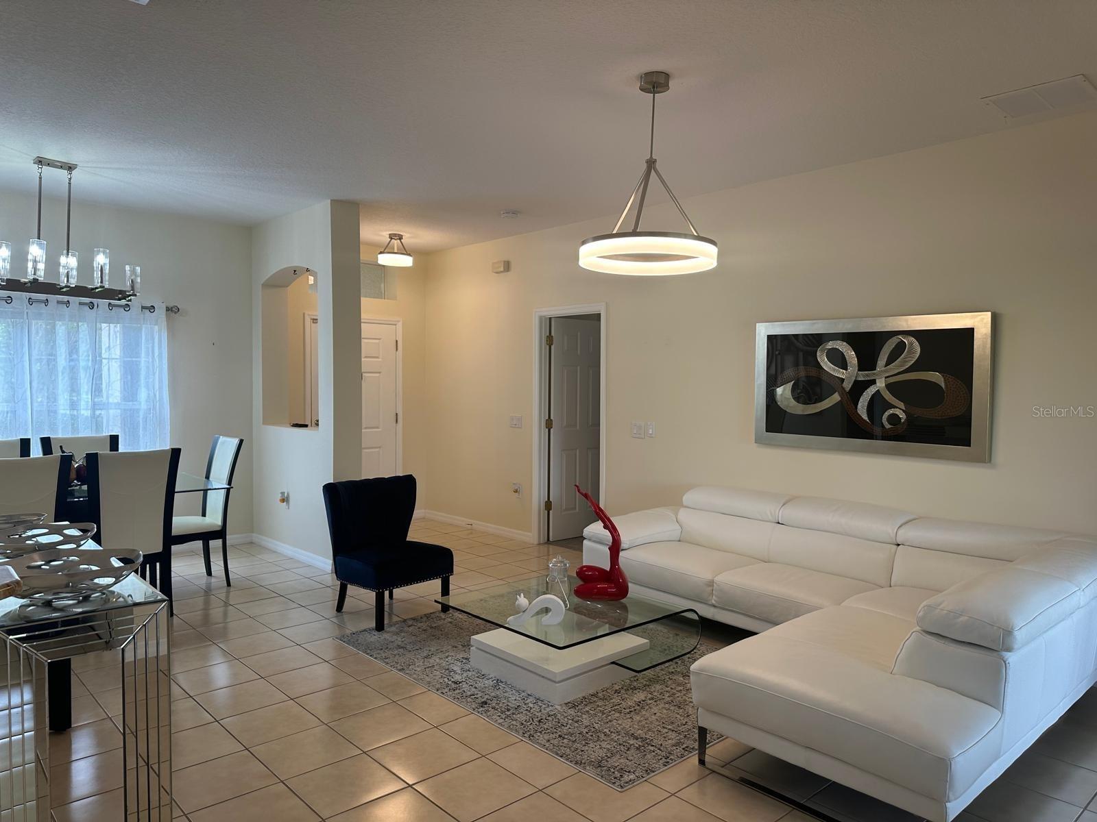 4002 Bougainvillea Pl Property Photo 7