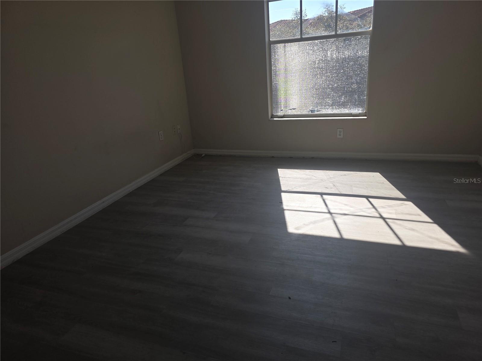 5566 Metrowest Blvd #303 Property Photo 11