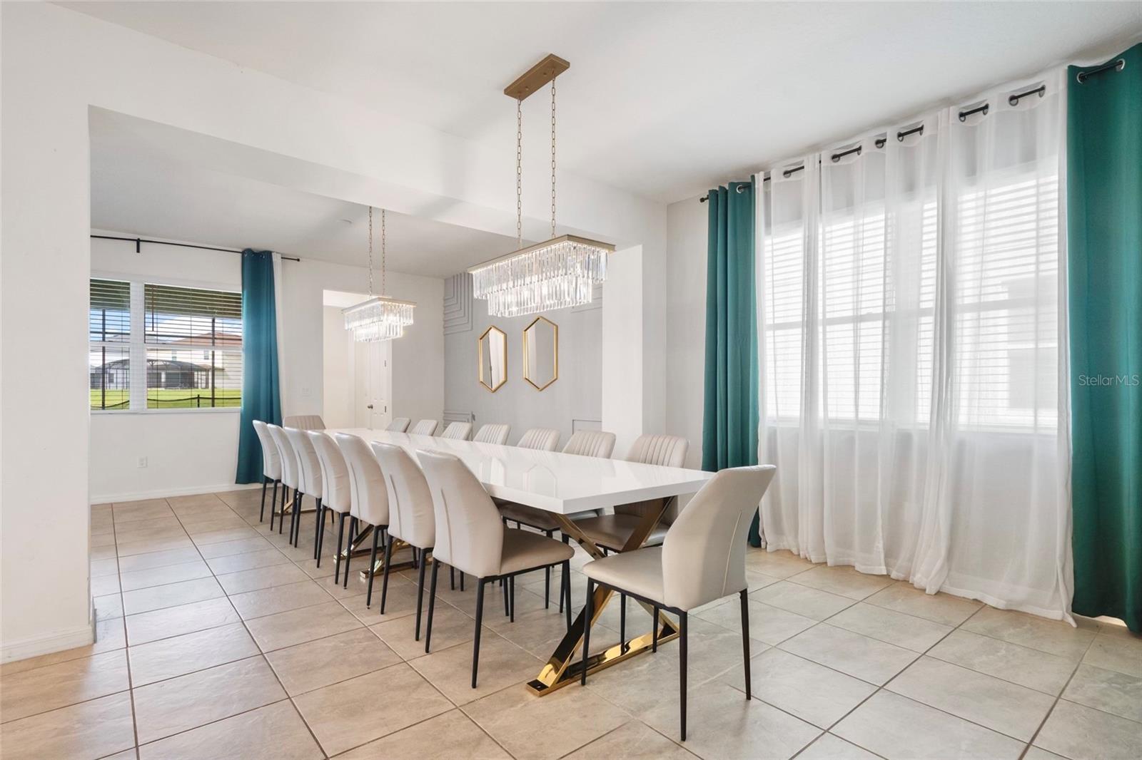 1594 Mermaid Cove Way Property Photo 10