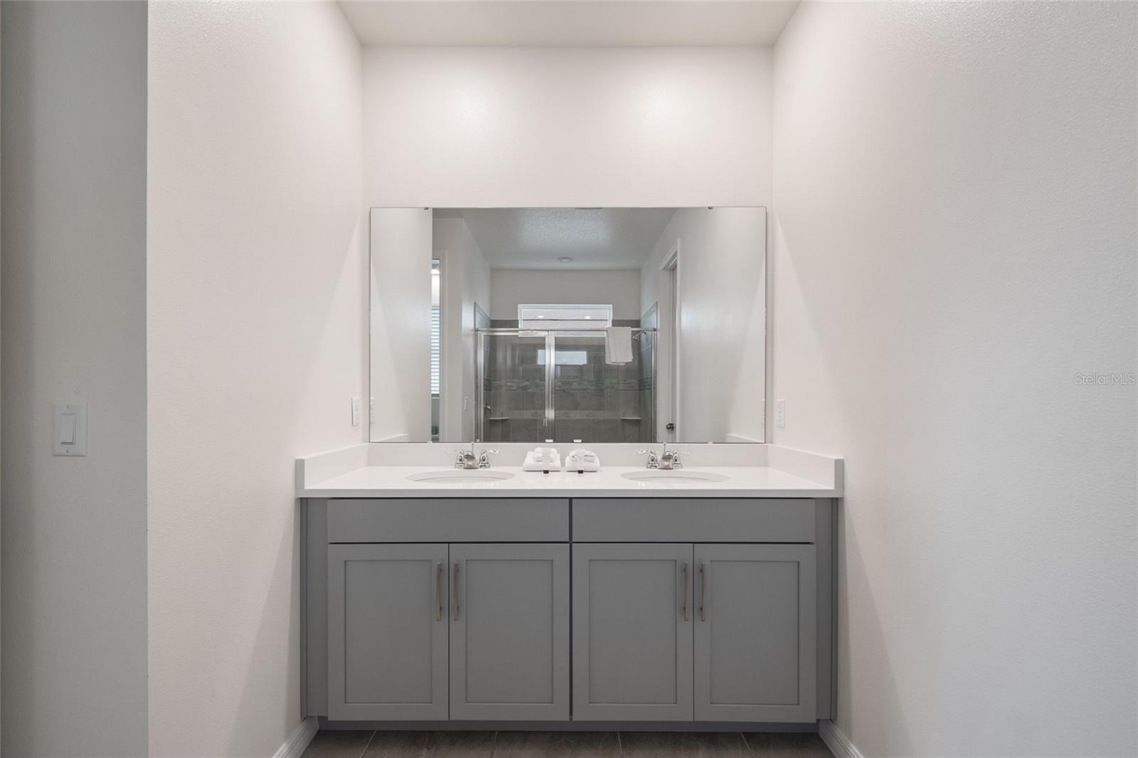 1594 Mermaid Cove Way Property Photo 29