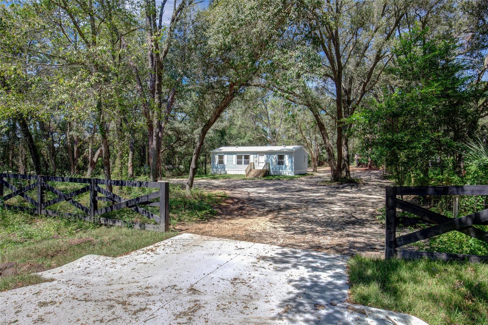 3095 E Possum Ct Property Photo 2