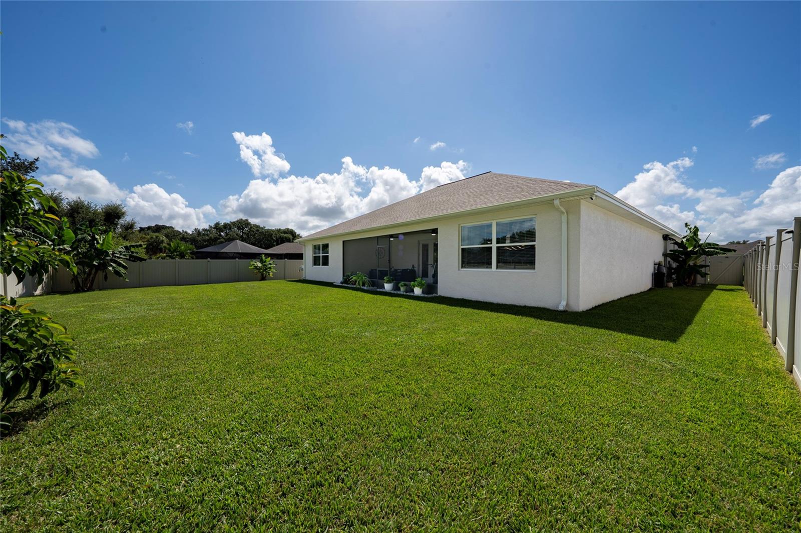252 Samantha Ave, Property Photo 29