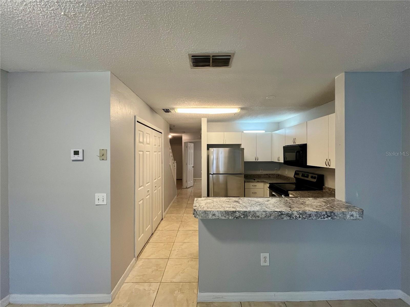 1647 Windsor Oak Ct Property Photo 6