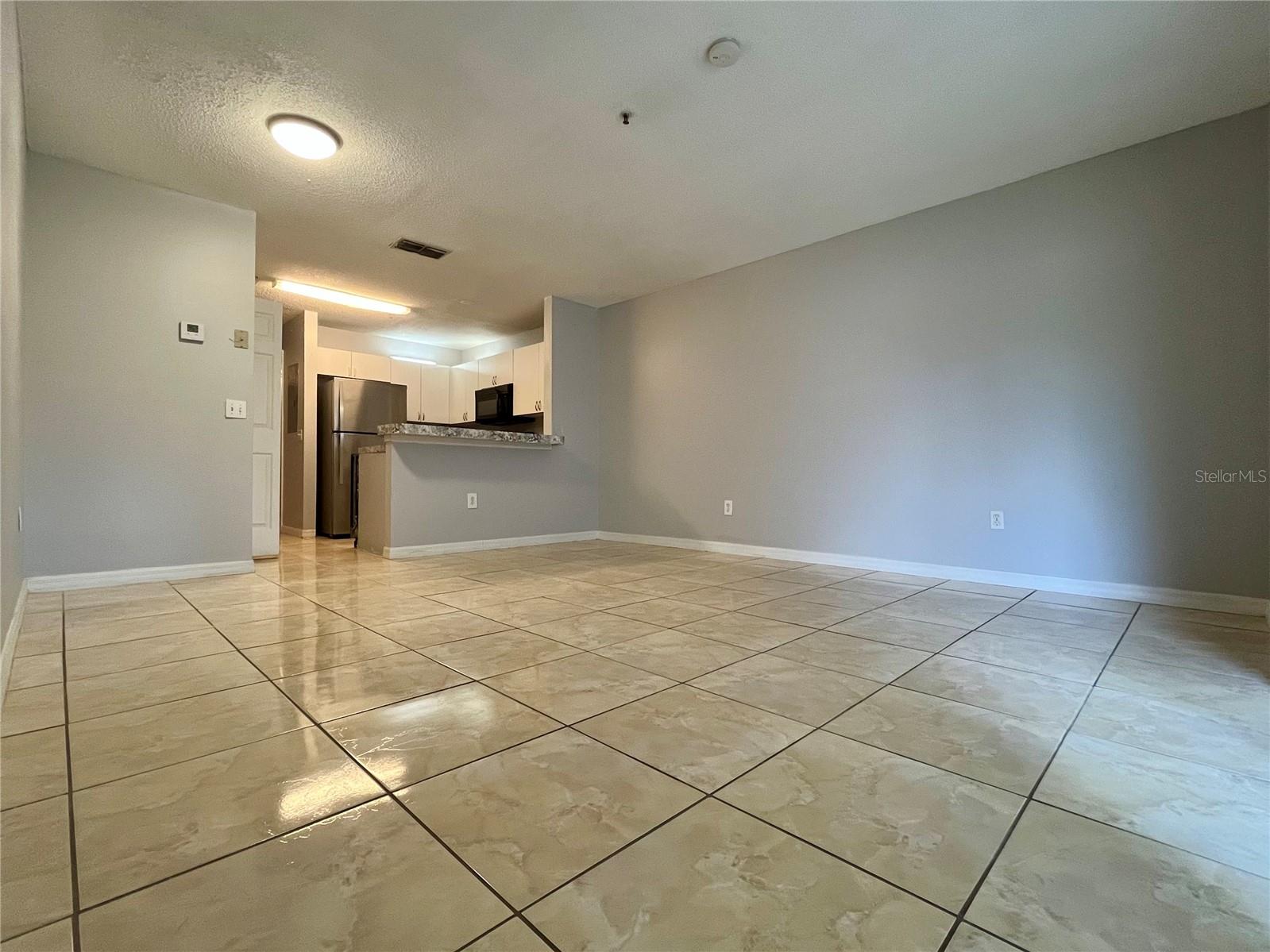 1647 Windsor Oak Ct Property Photo 8