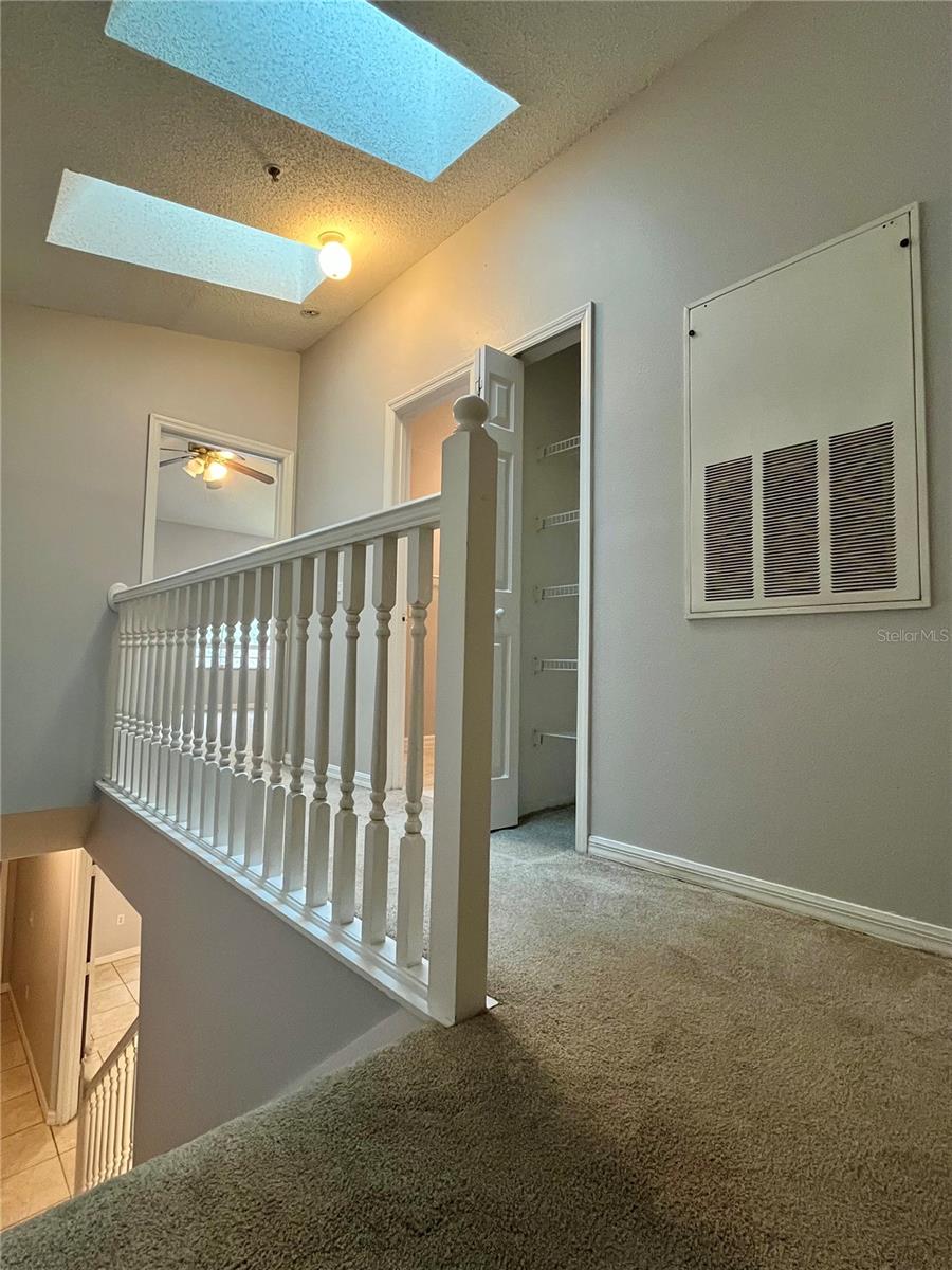 1647 Windsor Oak Ct Property Photo 10