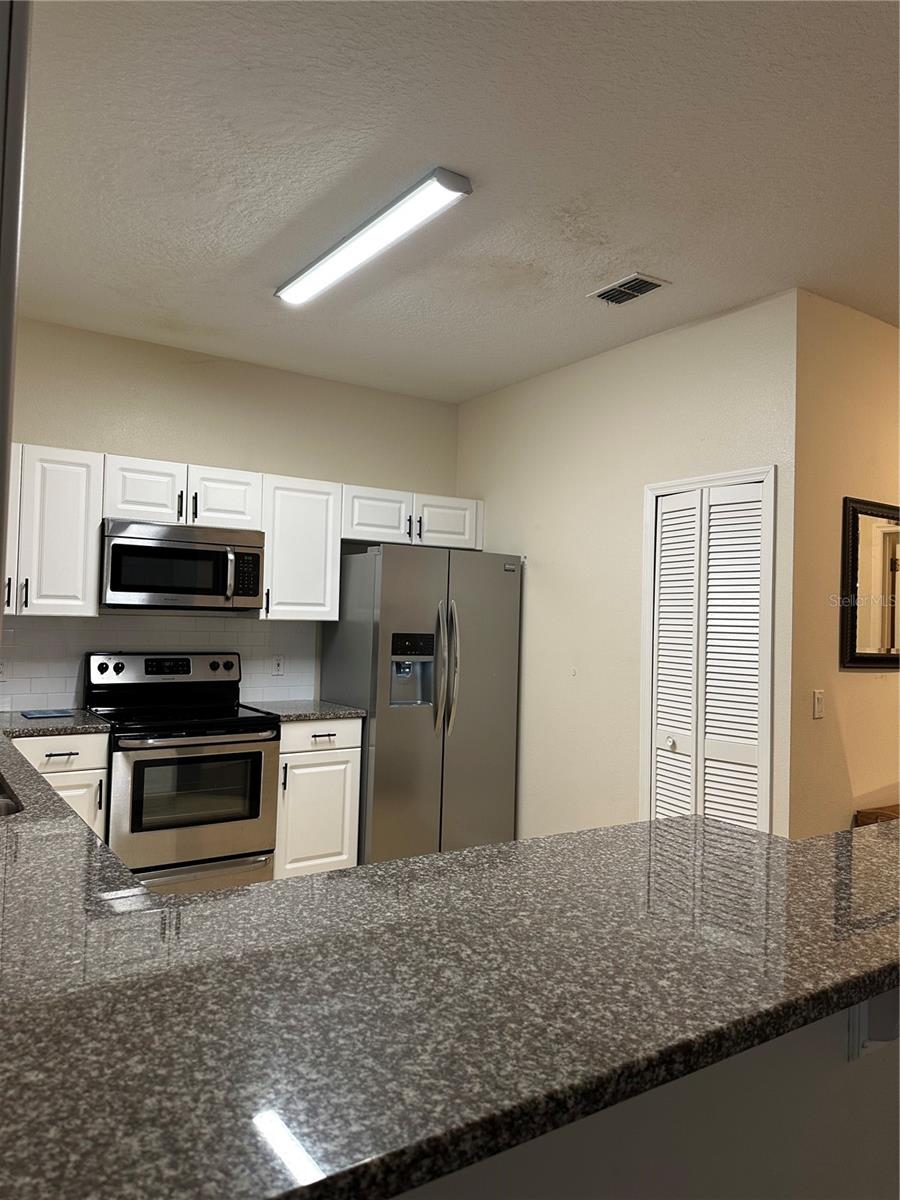 3123 Sun Lake Ct #a Property Photo 11