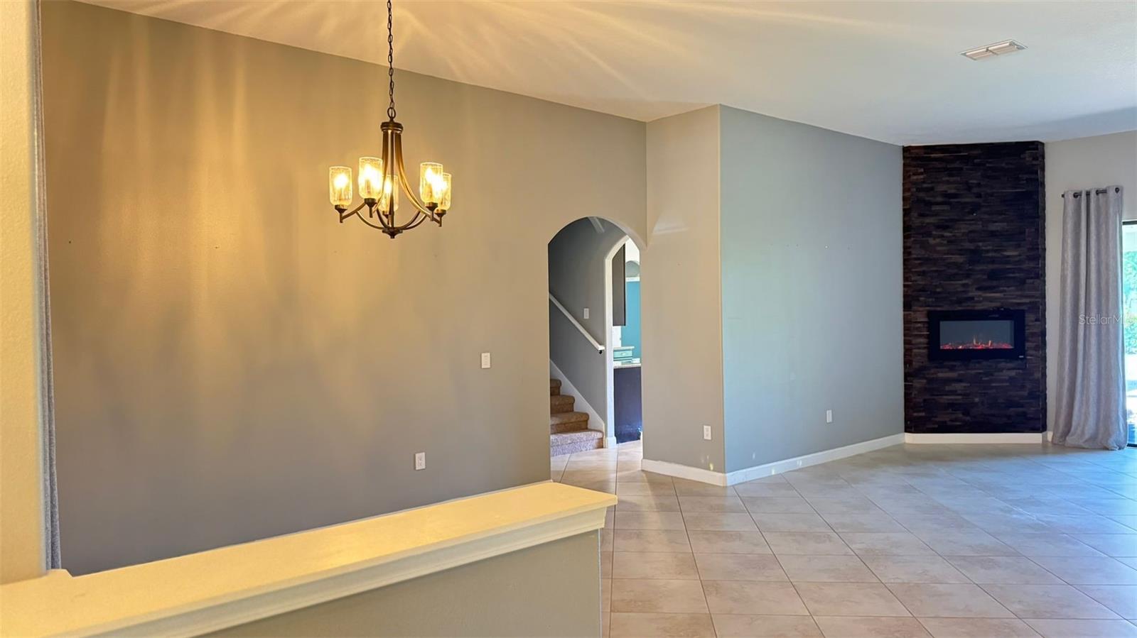 1428 Deuce Cir Property Photo 4