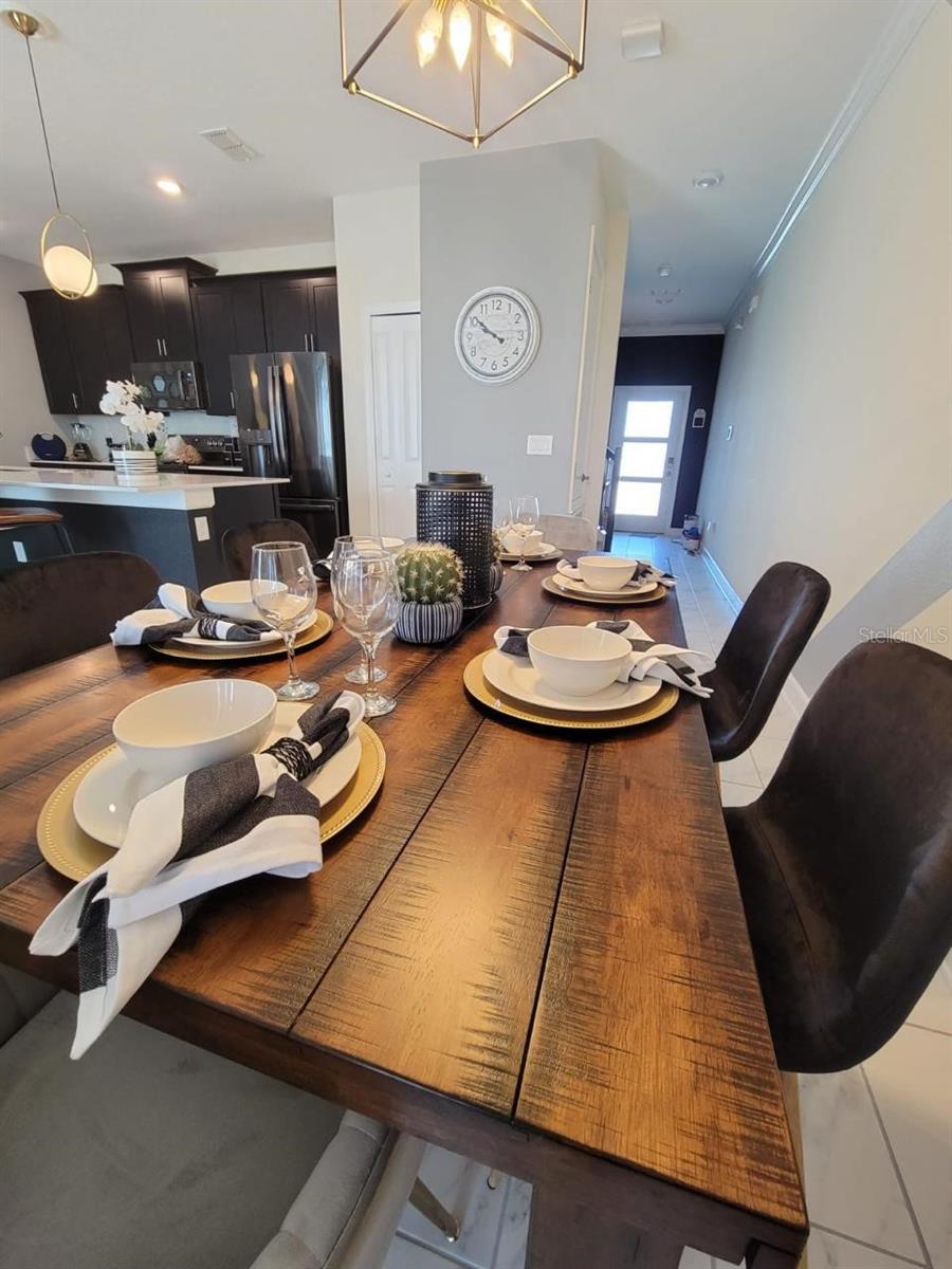 1184 Challenge Dr Property Photo 16