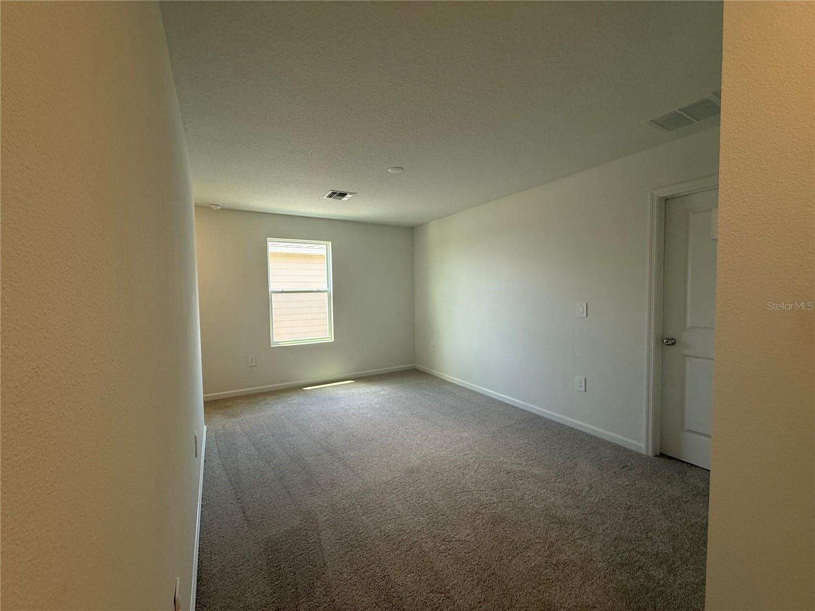 2528 Absolute Ave Property Photo 11