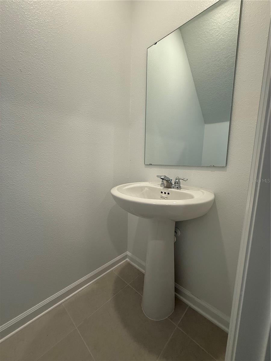 2528 Absolute Ave Property Photo 17