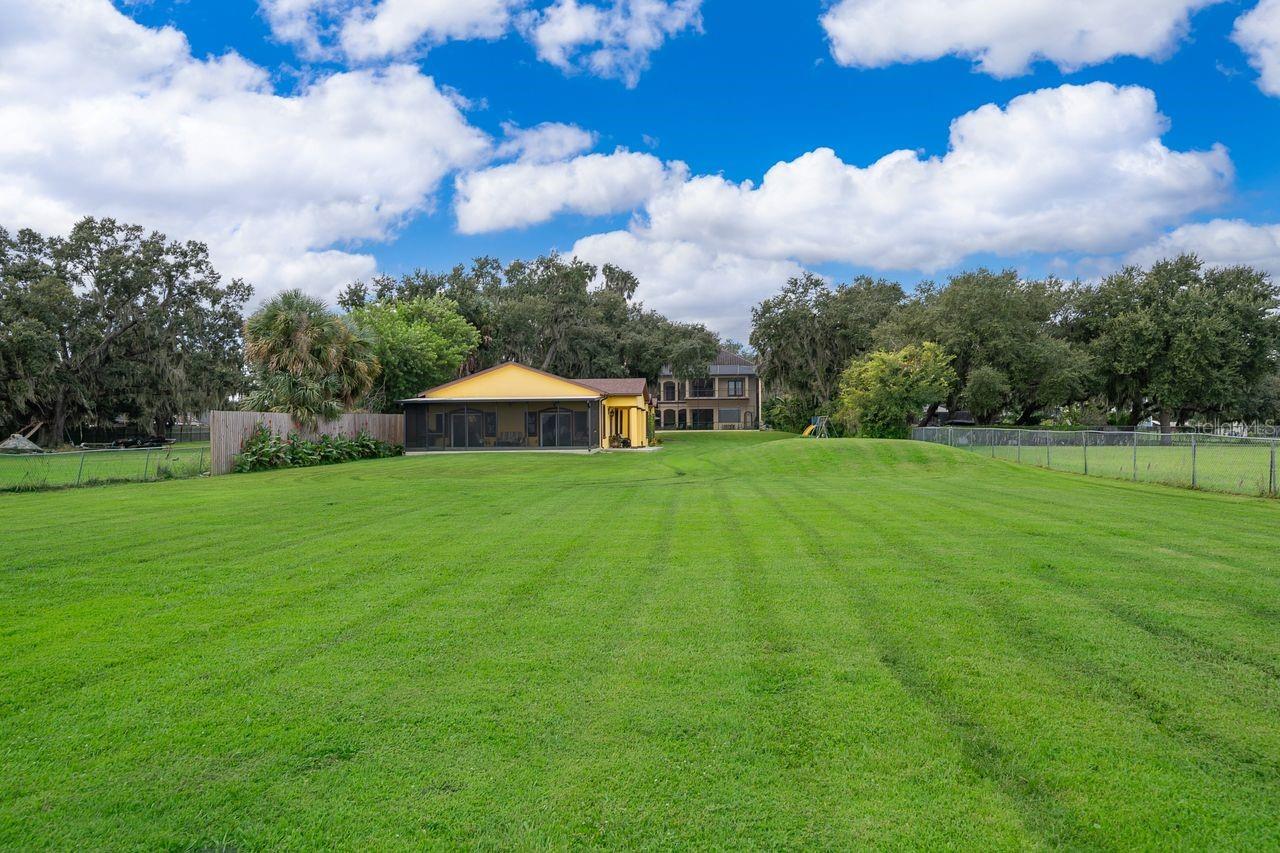 2339 Neptune Rd #unit A Property Photo 36
