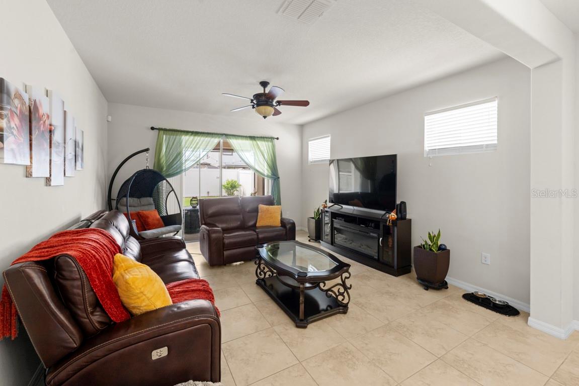 2542 Folio Way Property Photo 6