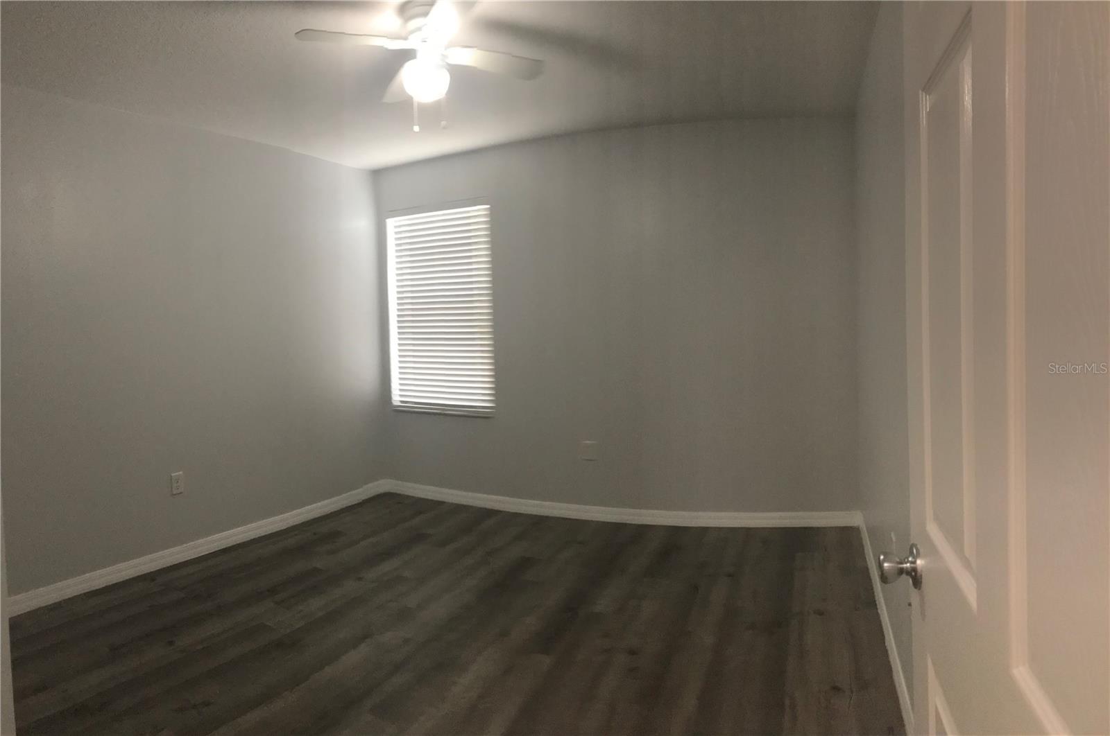 284 Gardner Ln #d Property Photo 13