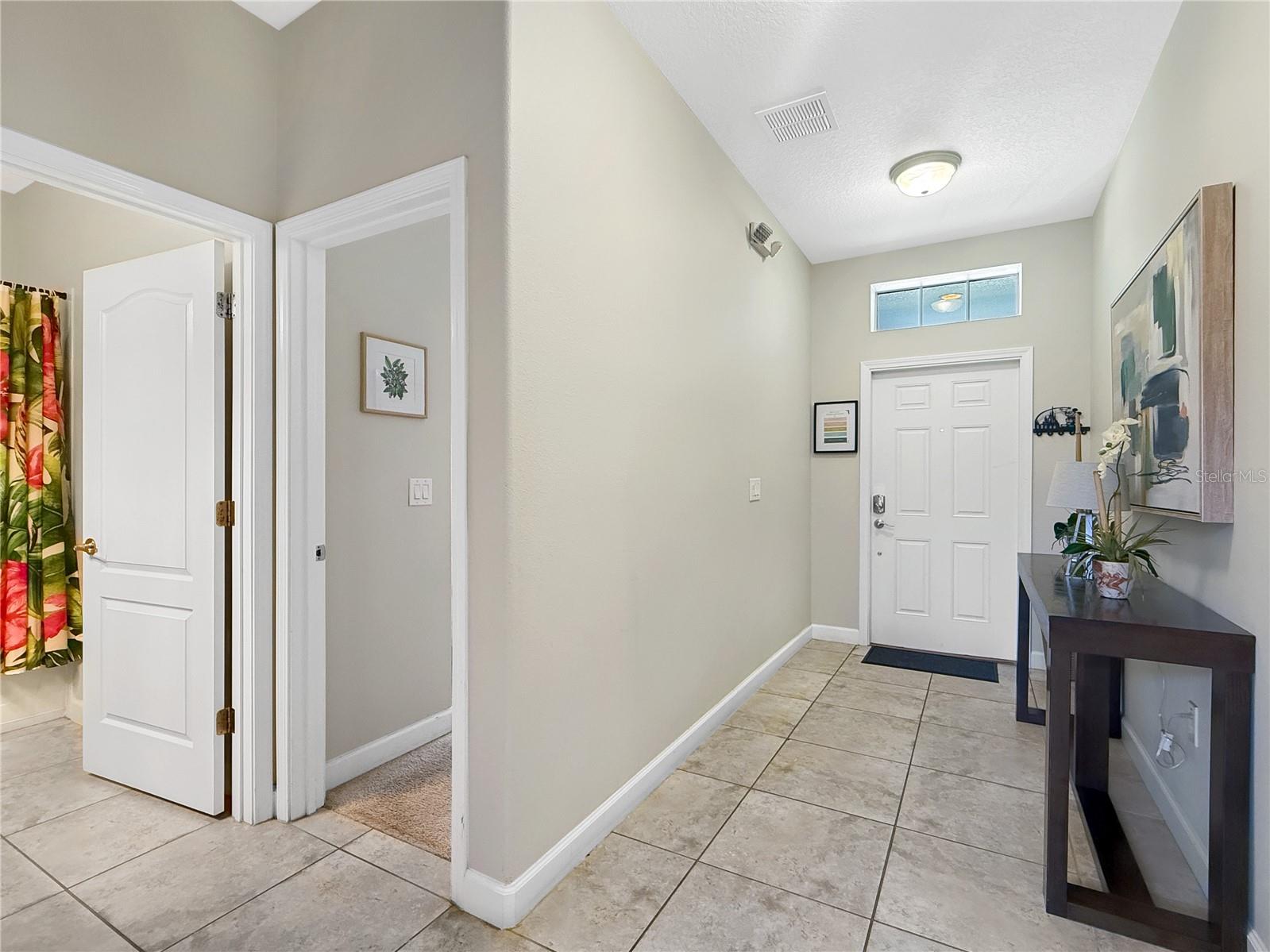 2942 Buccaneer Palm Rd Property Photo 3