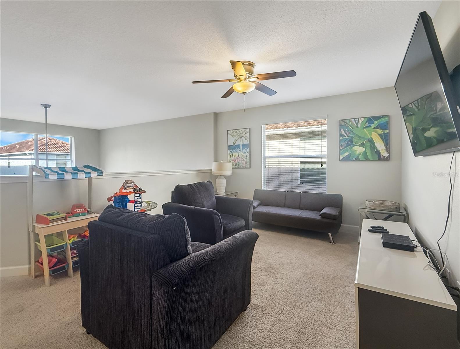 2942 Buccaneer Palm Rd Property Photo 11