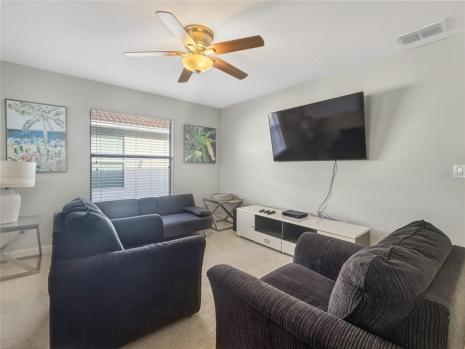 2942 Buccaneer Palm Rd Property Photo 12