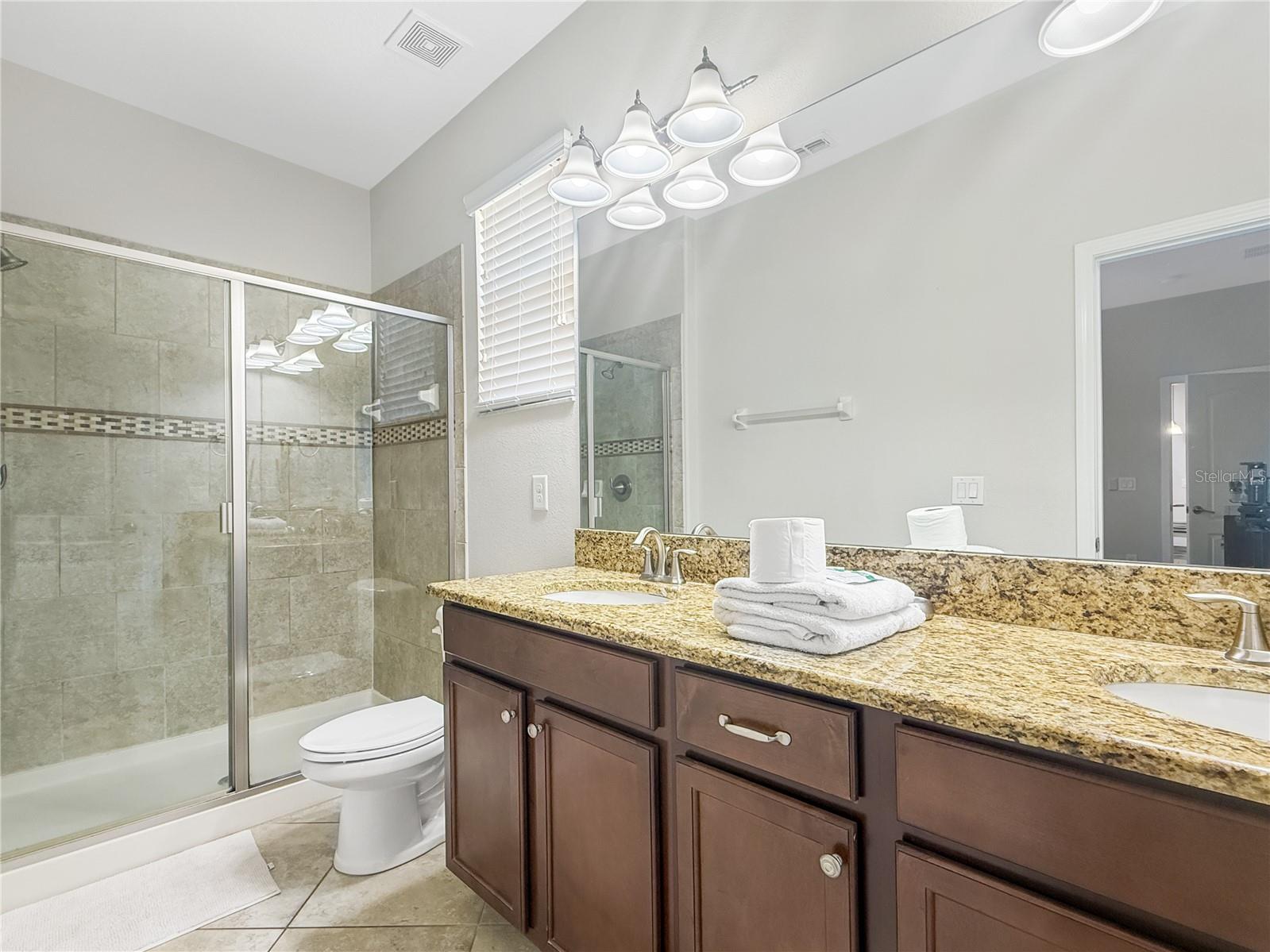 2942 Buccaneer Palm Rd Property Photo 19