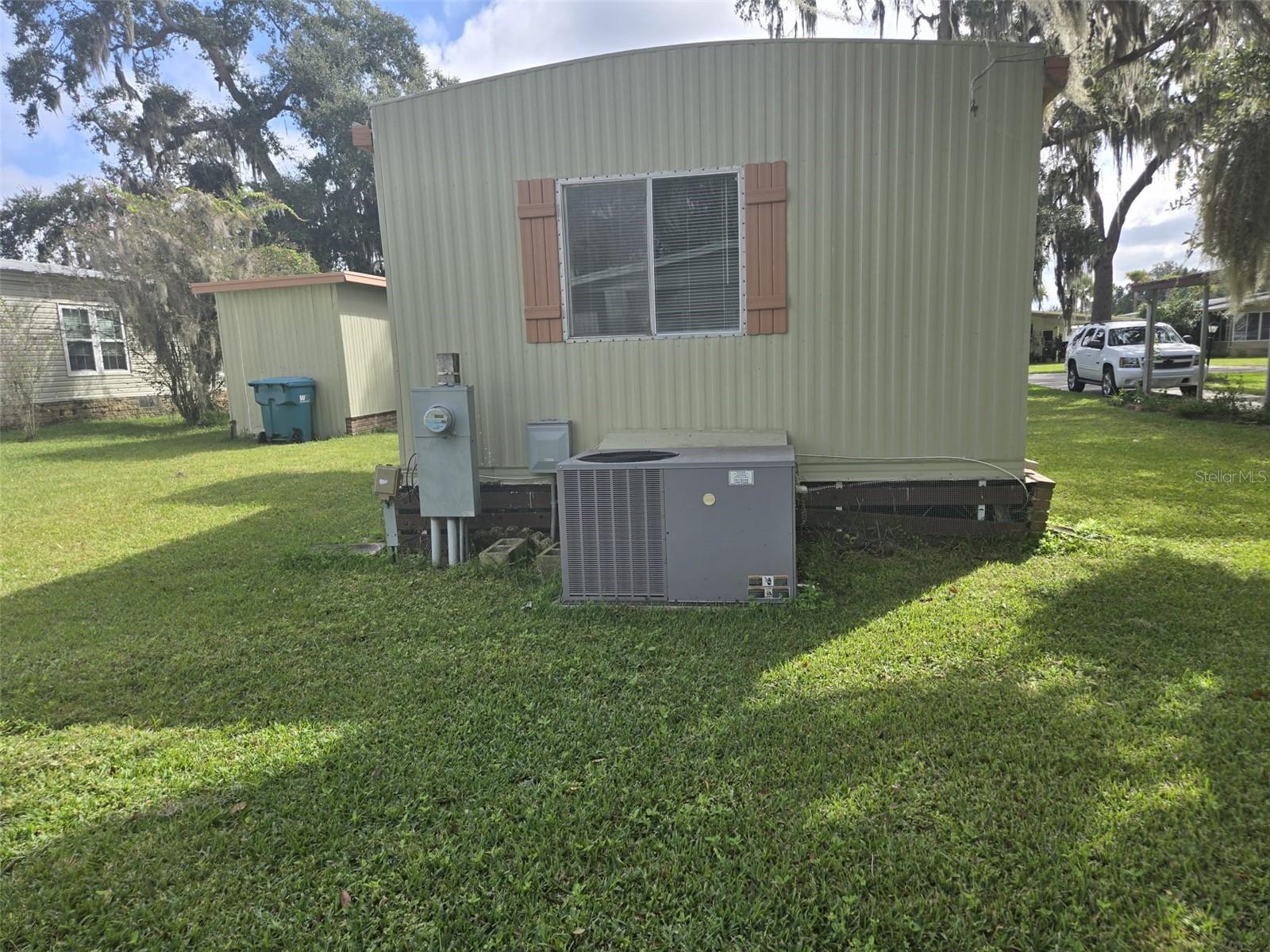 5562 Lansing Dr Property Photo 19