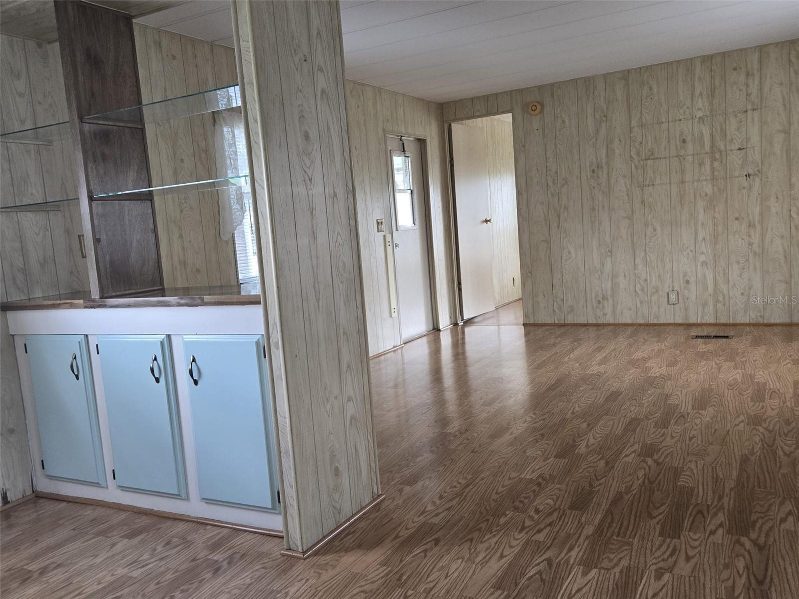 5562 Lansing Dr Property Photo 21