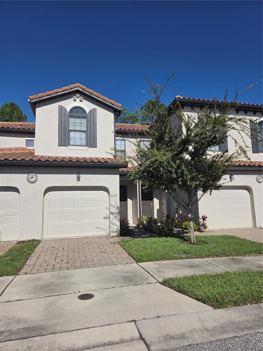 8135 Roseville Blvd Property Photo 3