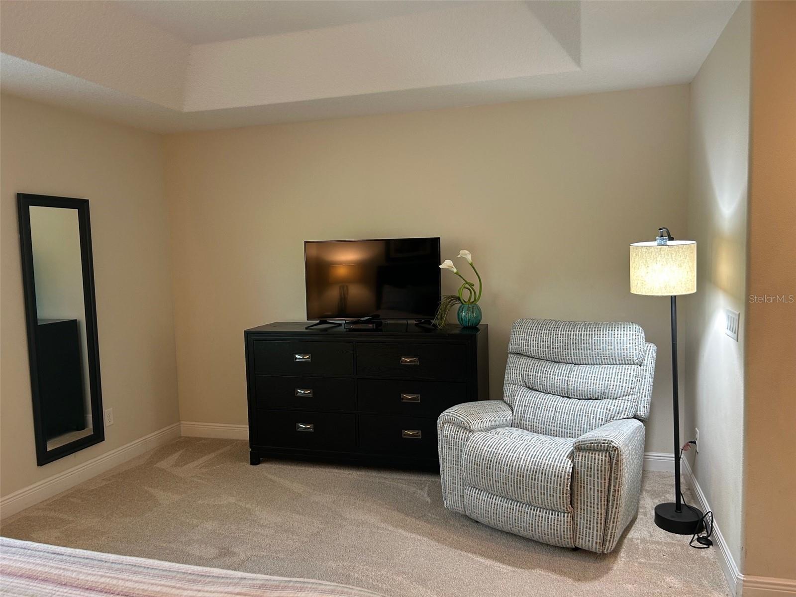 8135 Roseville Blvd Property Photo 26