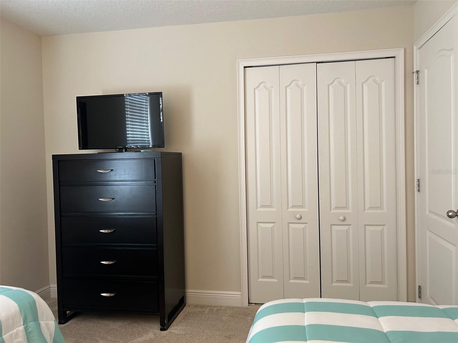 8135 Roseville Blvd Property Photo 34