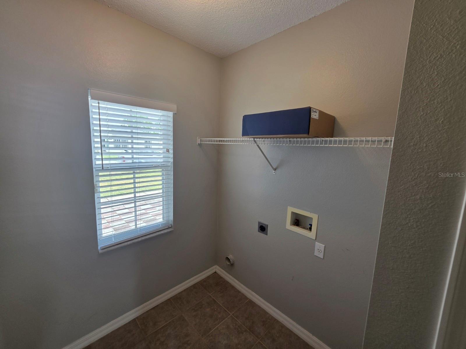 579 Kilimanjaro Dr Property Photo 11