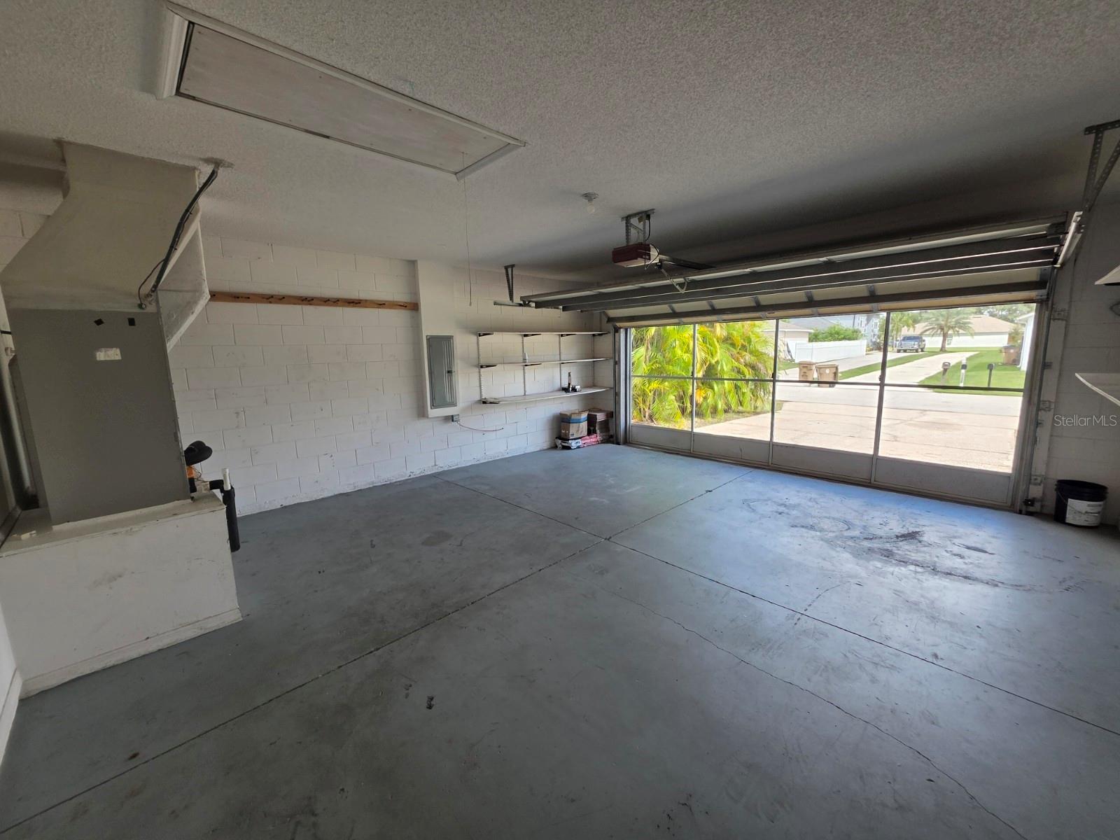 579 Kilimanjaro Dr Property Photo 23