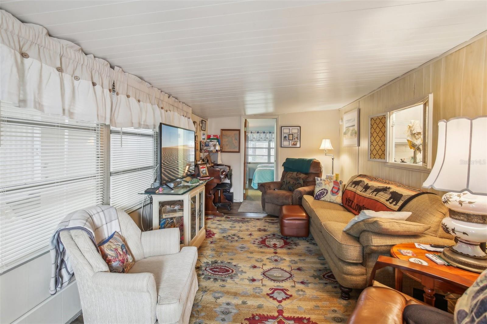 1600 N Old Coachman Rd #311 Property Photo 7