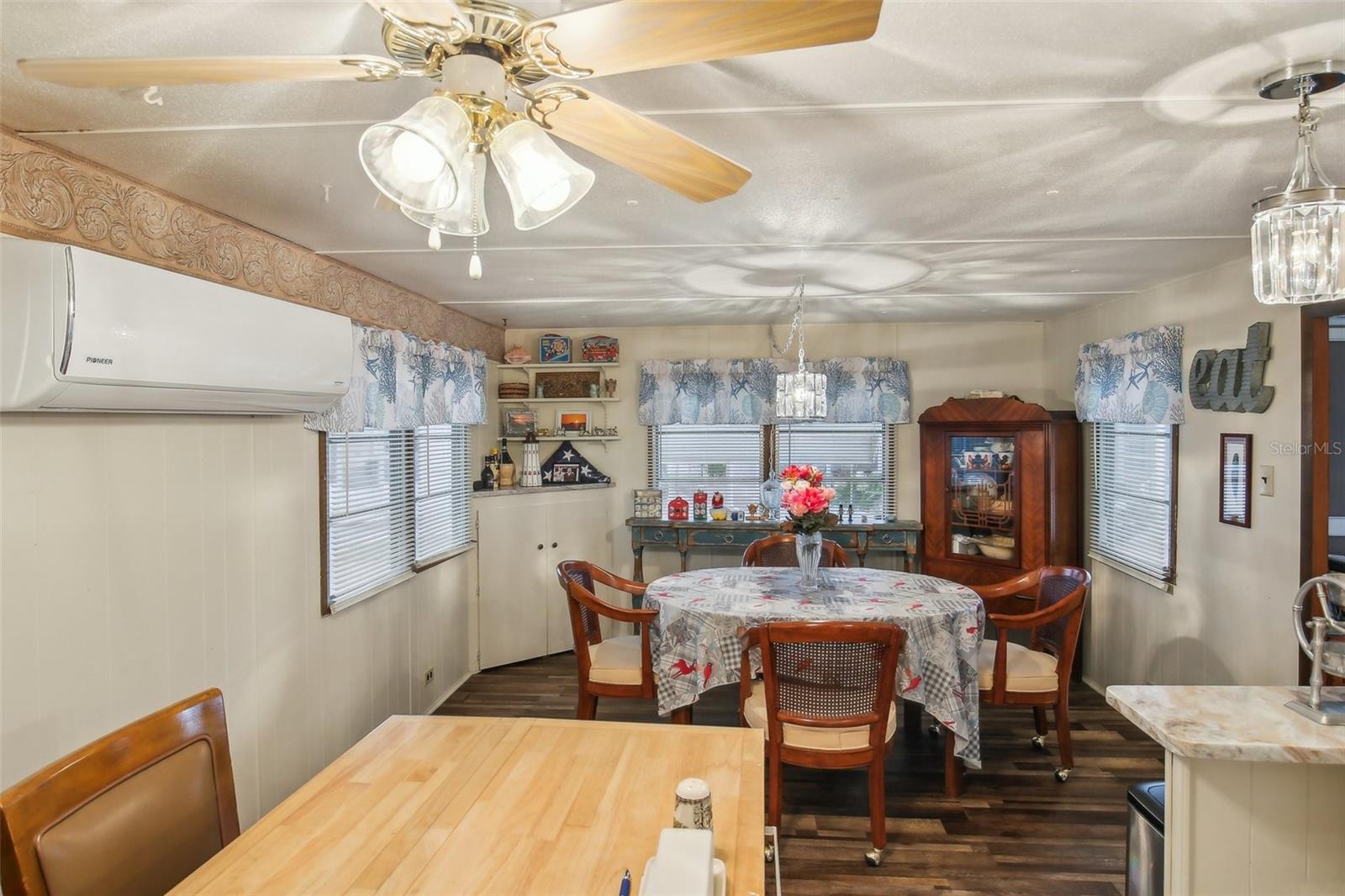 1600 N Old Coachman Rd #311 Property Photo 10