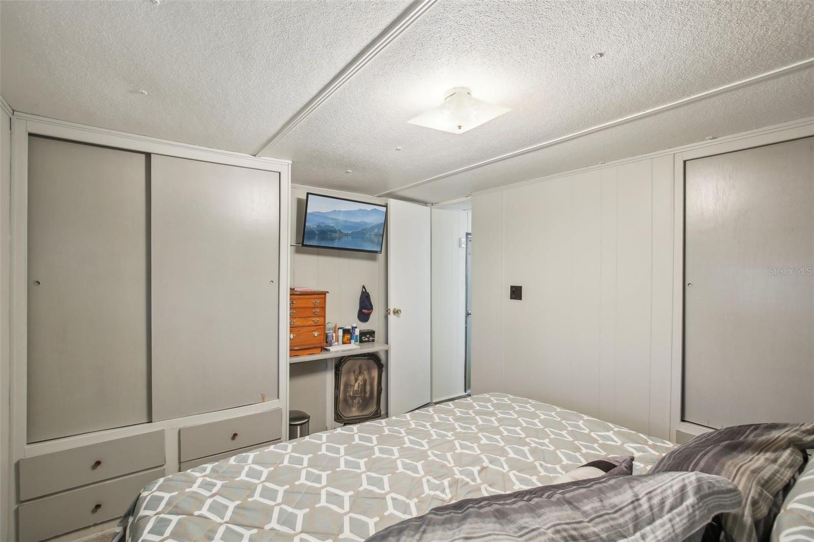 1600 N Old Coachman Rd #311 Property Photo 17