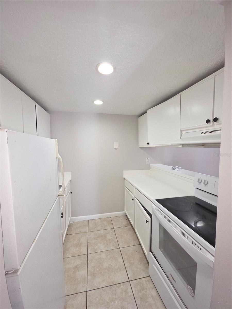 921 W Oak Ridge Rd #921c Property Photo 8