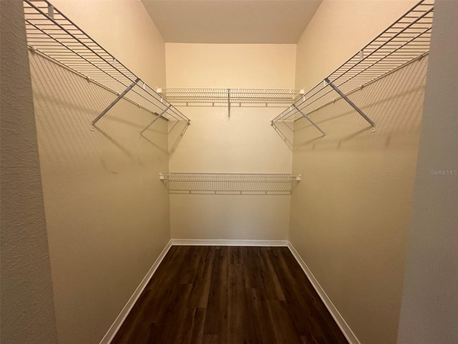 3324 Parkchester Square Blvd #102 Property Photo 14