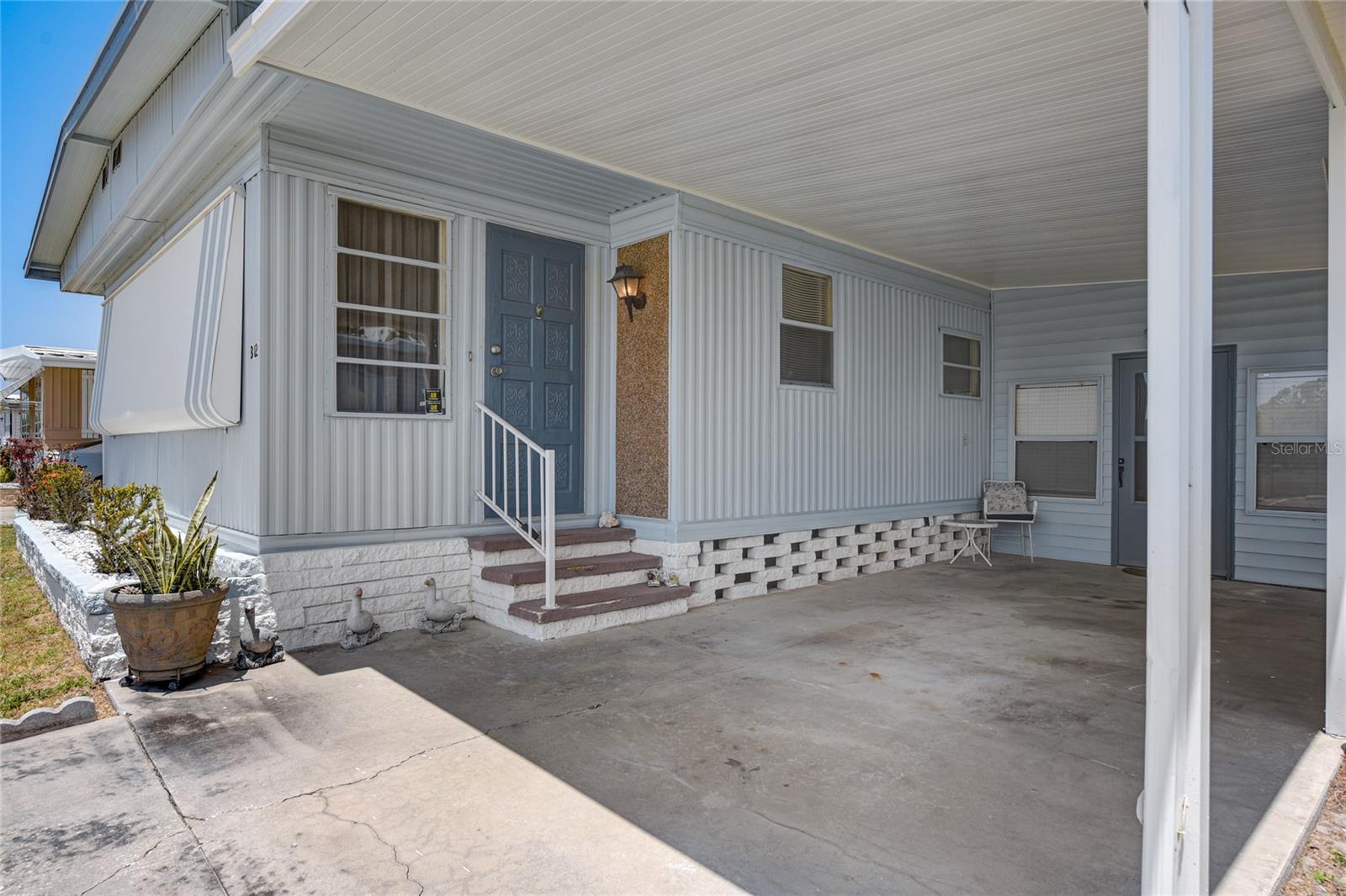 5619 Bayshore Rd #312 Property Photo 4
