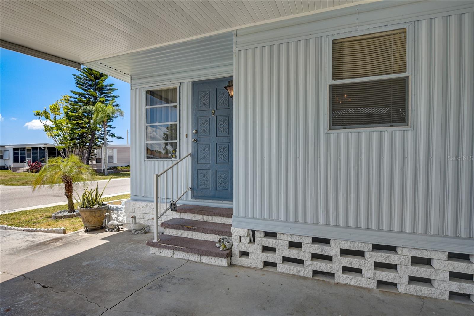 5619 Bayshore Rd #312 Property Photo 5