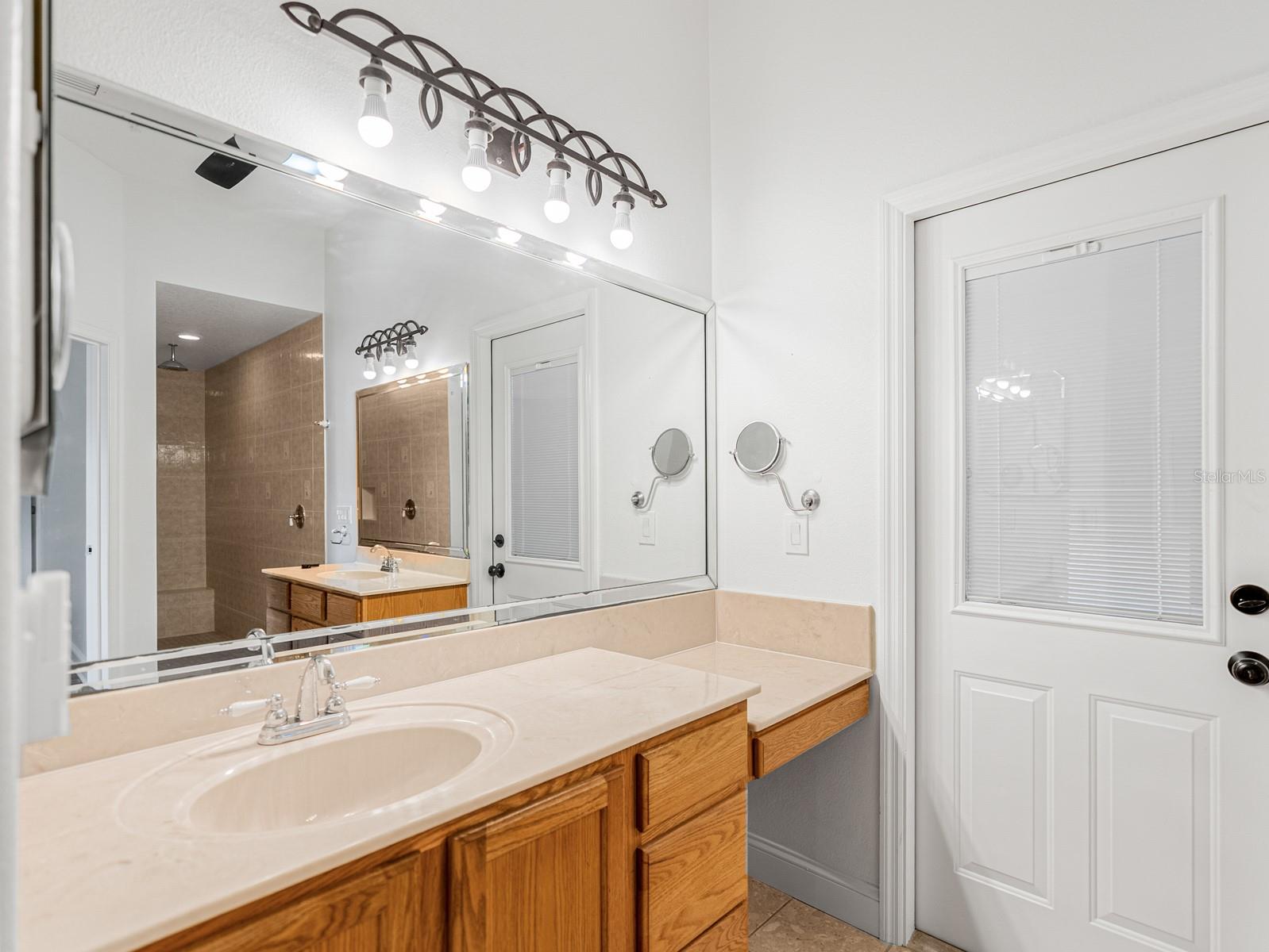 1670 Taylor Ridge Loop Property Photo 14
