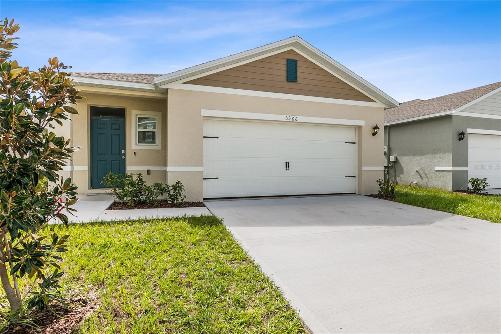 3306 Pine Lily Ave Property Photo 1