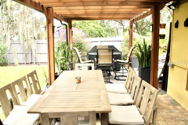 414 Timbercove Cir Property Photo 11