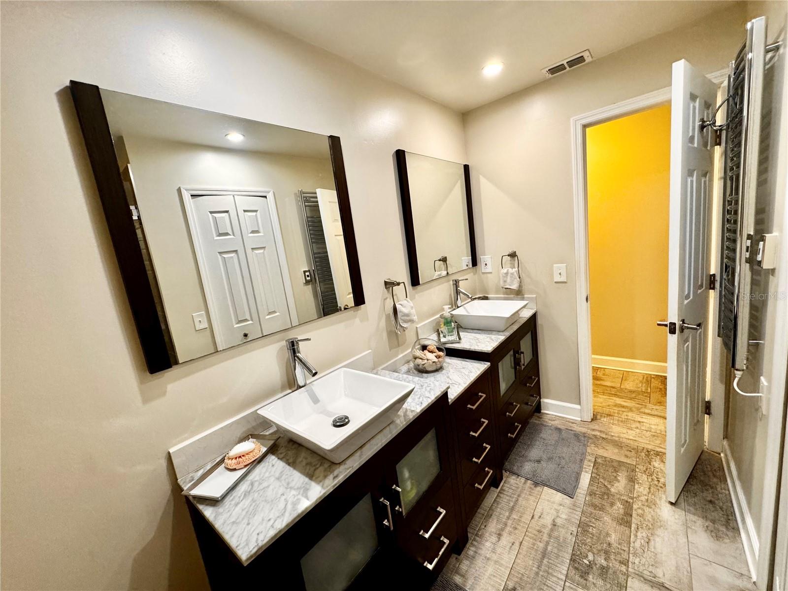 414 Timbercove Cir Property Photo 22