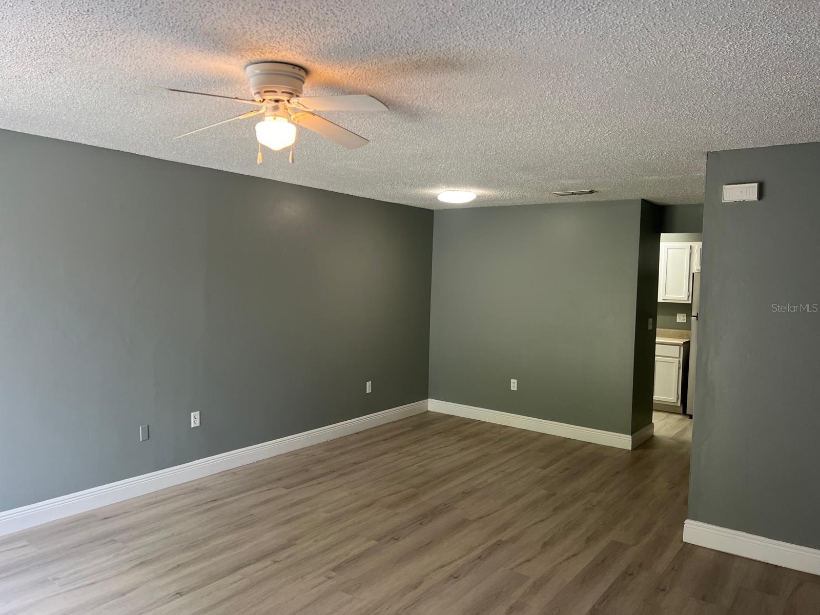 4123 Spitfire Property Photo 4