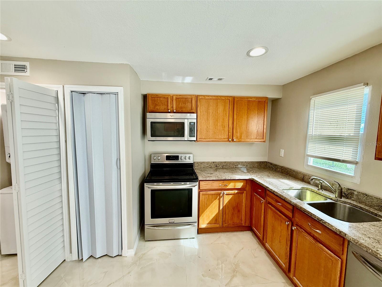 2769 L B Mcleod Rd #2769a Property Photo 5