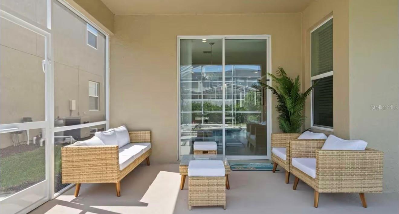 8907 Play Through Dr Property Photo 23